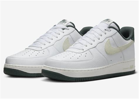 nike air force 1 vintage green